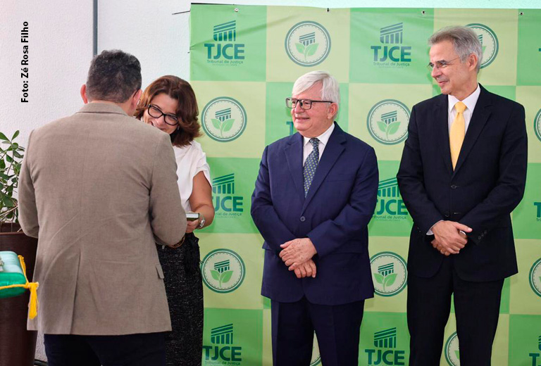 associacao-caatinga-lancamento-Vara-Estadual-de-Meio-Ambiente-3 associacao-caatinga-lancamento-Vara-Estadual-de-Meio-Ambiente-3