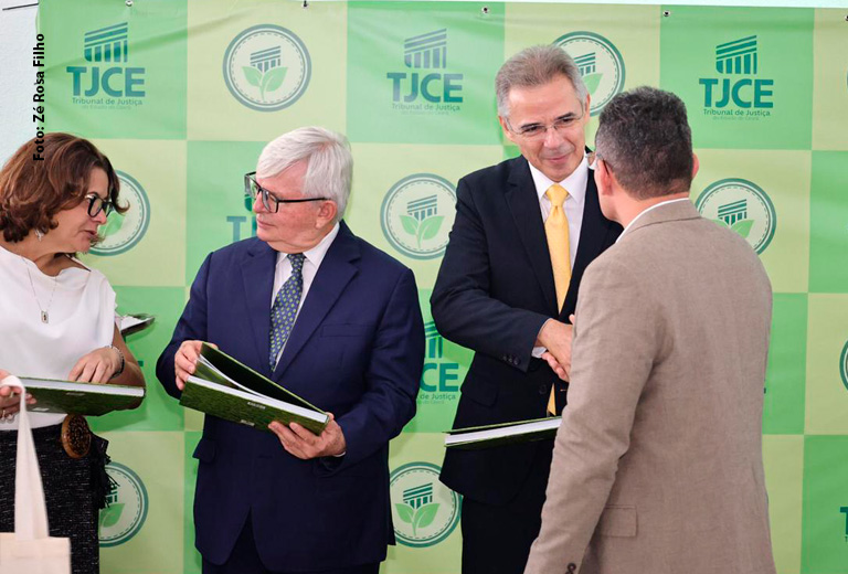 associacao-caatinga-lancamento-Vara-Estadual-de-Meio-Ambiente-4 associacao-caatinga-lancamento-Vara-Estadual-de-Meio-Ambiente-4